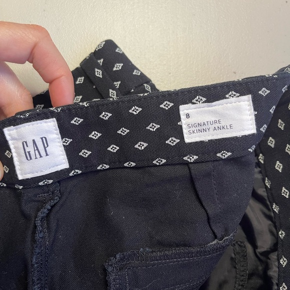 NWOT Gap women’s signature skinny stretchy pants - Picture 4 of 4